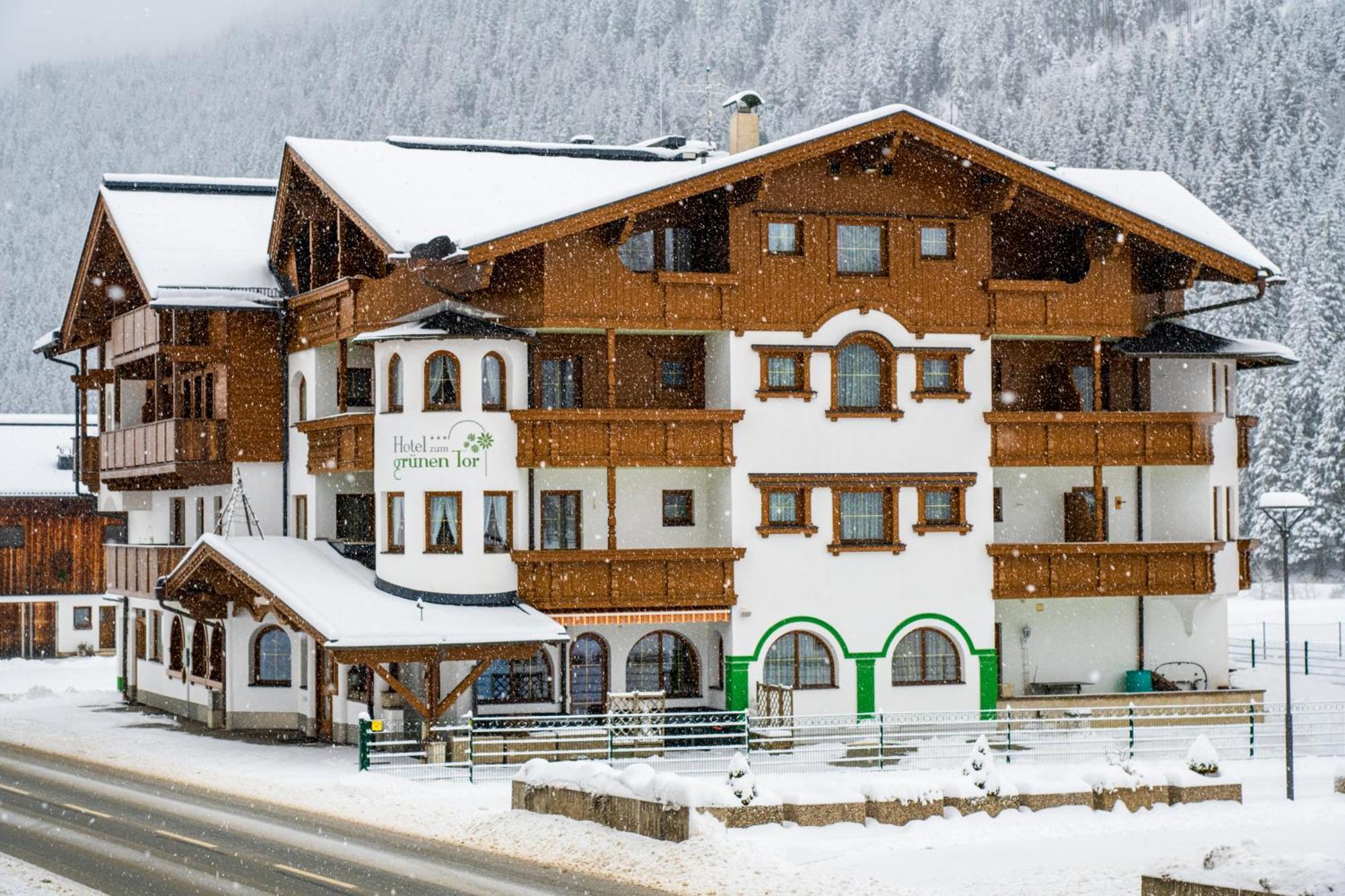 Hotel Zum Gruenen Tor Tux Eksteriør bilde